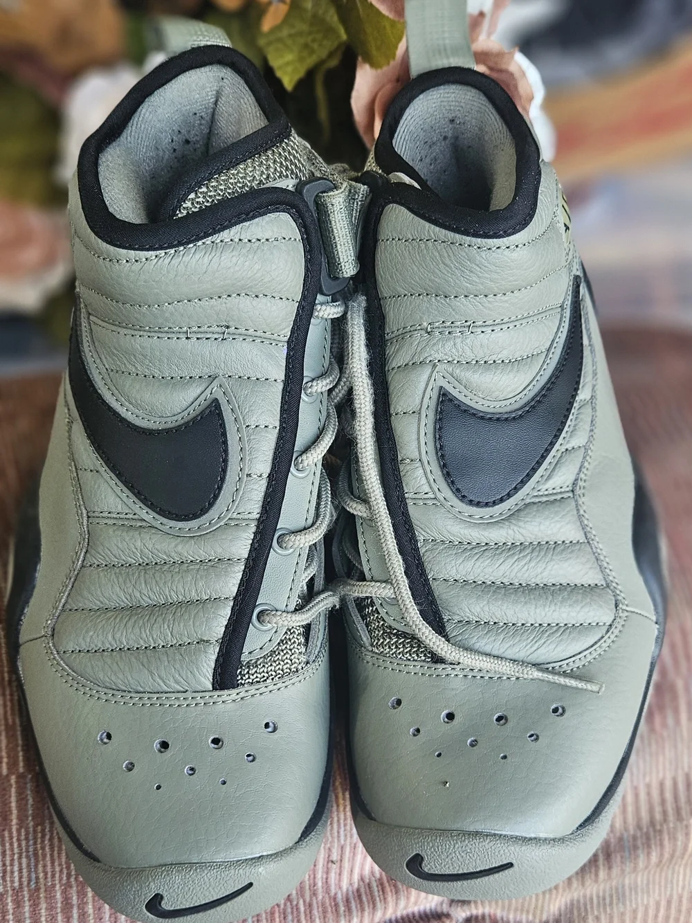 Nike Kids Grey and Black Air Sneakers